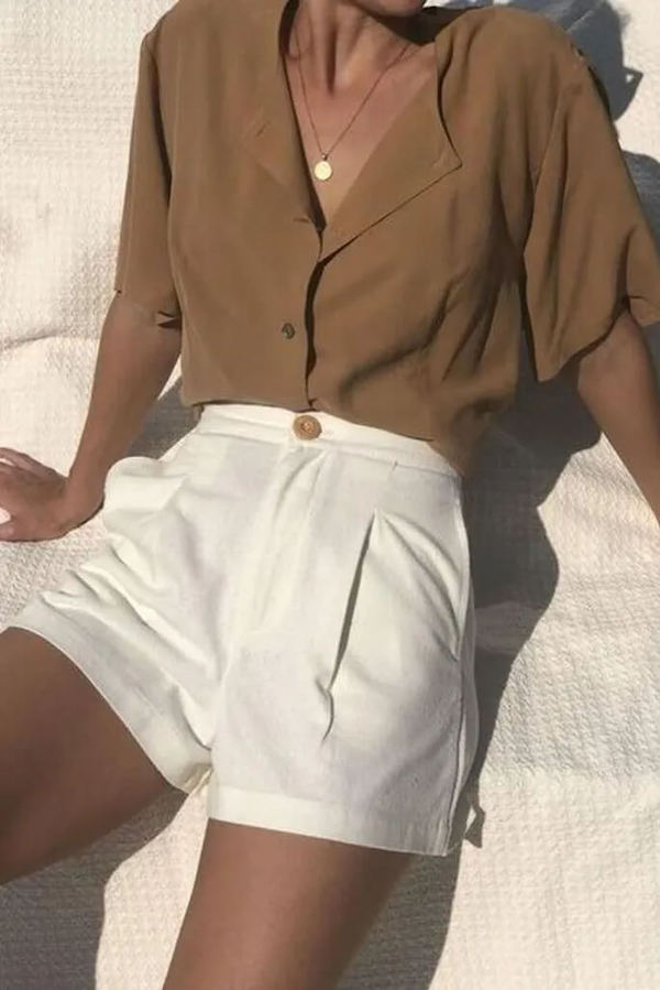linen shorts outfit beach